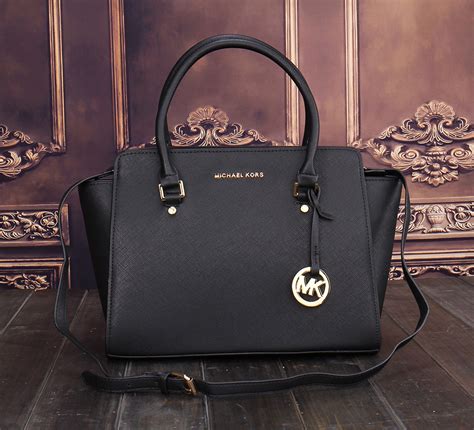 michael kors bags original price.